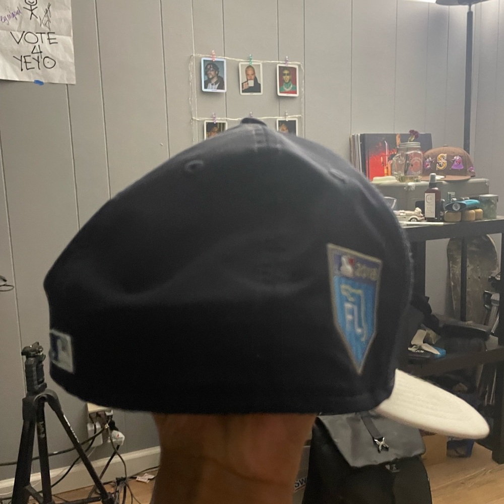 MLB hat - Picture 2 of 3